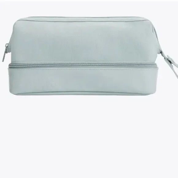 NWT Beis Toiletry Bag Travel Slate Grey The Dopp Cosmetic Makeup Organizer - Picture 1 of 10